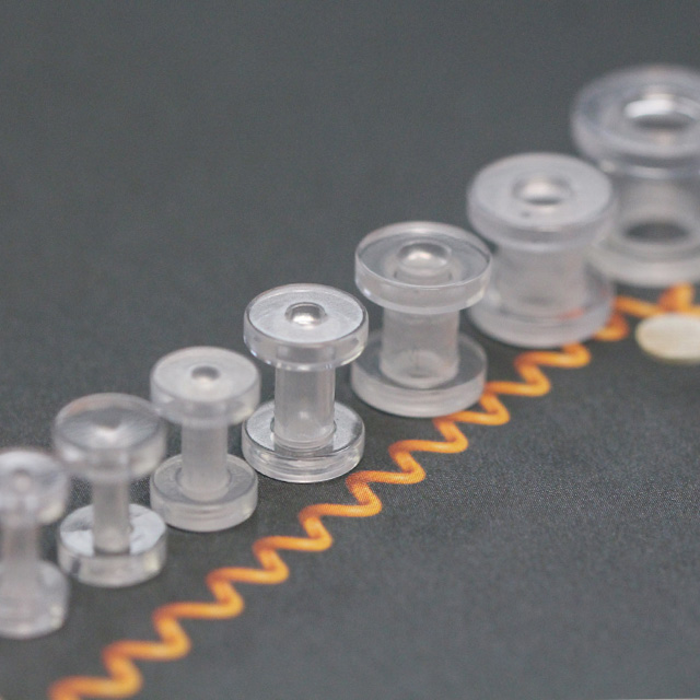 매드킨 [PH-122] UV화이트 후레쉬터널 피어싱 6,900원