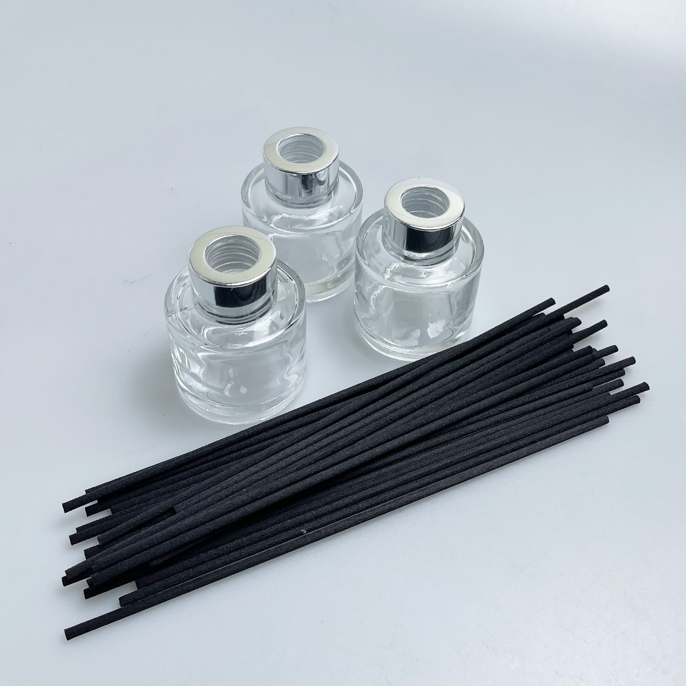 디퓨저 공병용기 3P + 섬유스틱 30P 8,400원