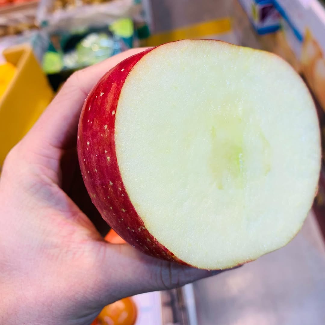 [최고 가성비] 흠집과 청송 부사사과 32,100원