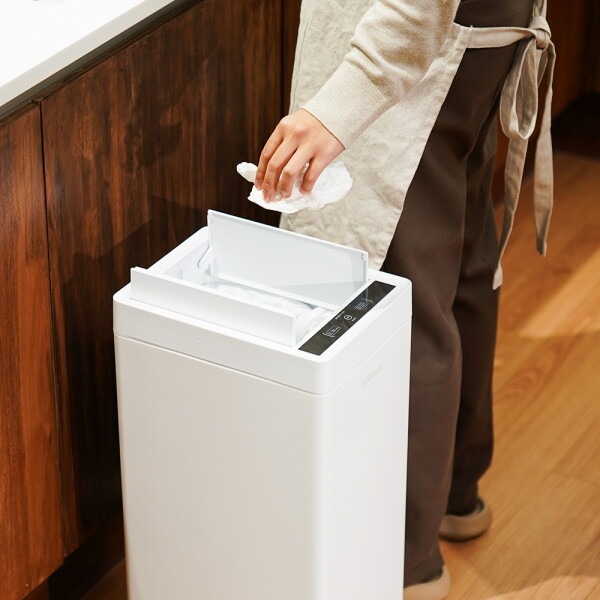 [미홀] [빠른배송]NEW 자동센서 스마트 휴지통 ECO 30L (+1개월분 봉투 증정 포함) 49,990원