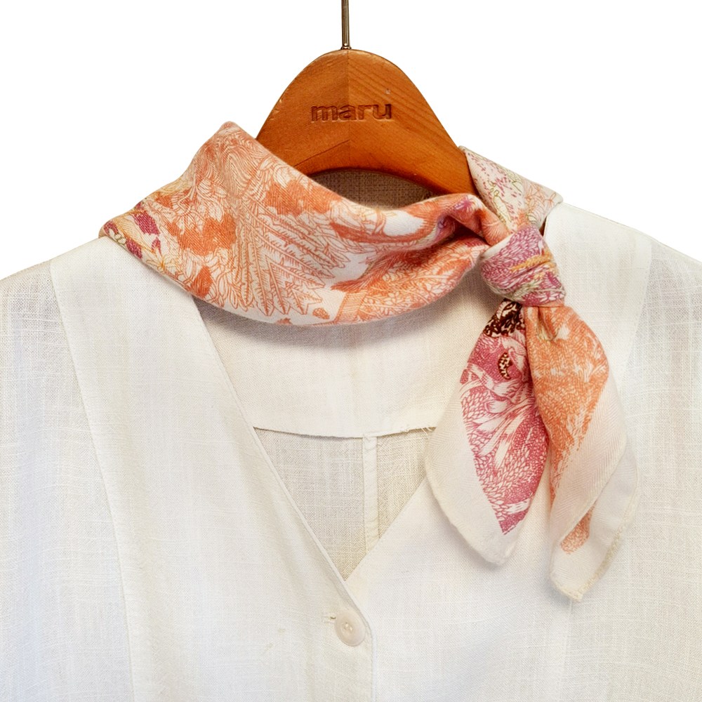 엔젤에스 [선물포장] 아뜰리에 여성 봄 스카프 3종컬러 엄마딸 스카프 16,900원