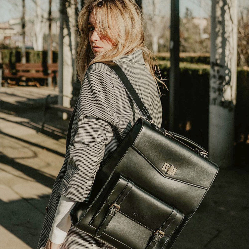 에코수시 여성용 백팩 직장인 데일리 백팩 노트북 가방 149,500원