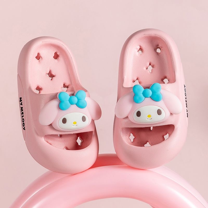 다나에 귀여운 산리오 공식 라이센스 시나모롤 헬로키티 EVA 슬리퍼 미끄럼방지 물빠짐 욕실화 14,900원