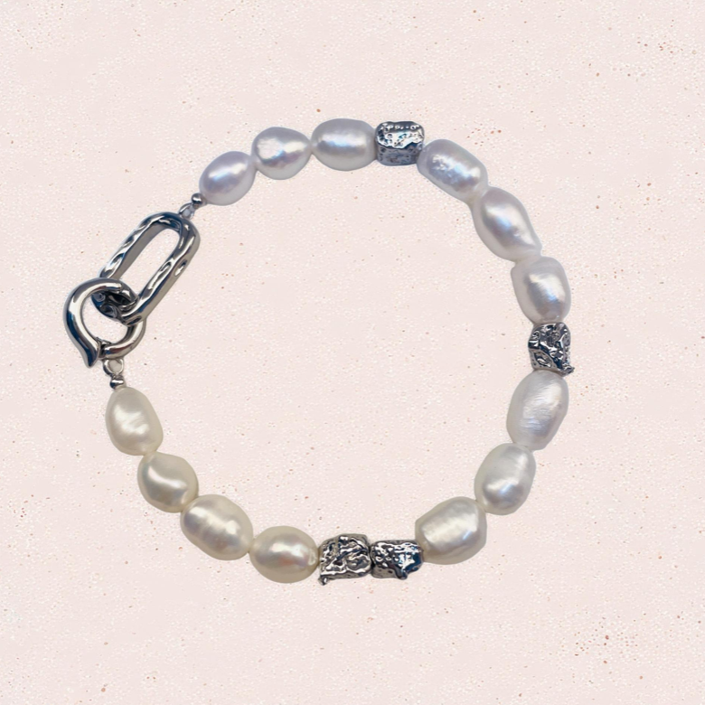 제이큐크로스 천연담수 불규칙 복고 여성 진주팔찌-실버 21,800원