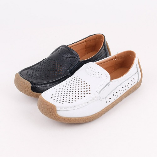 BR홀데이 천연가죽 여성 단화 슬립온 펀칭 발편한 푹신한 논슬립 미끄럼 방지 경량 굽낮은 신발 2cm 9,900원