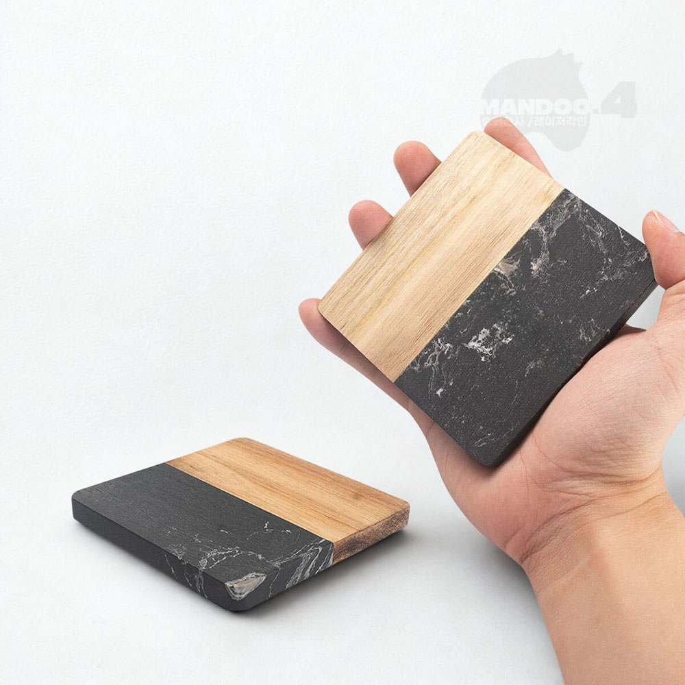 MANDOO4 컵받침 코스터 집들이 선물 기념품 답례품 아카시아 나무 대리석 재질 레이저 각인 제품, 4개, 블랙 스퀘어 19,800원