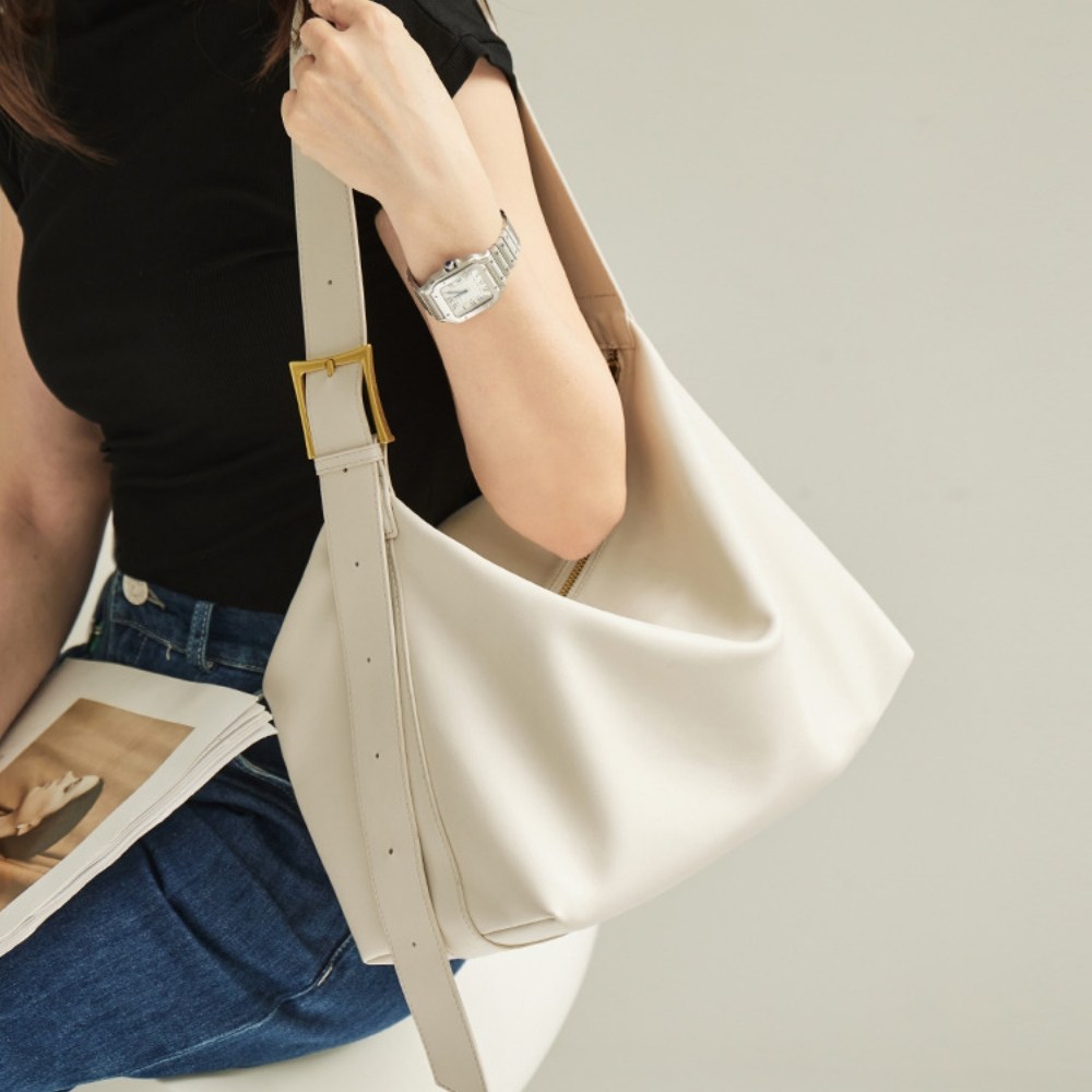 굿프 소프트 모던 베이직 가죽 대용량 이쁜 여성 숄더백 쇼퍼백 가방, 현재가 24,780원