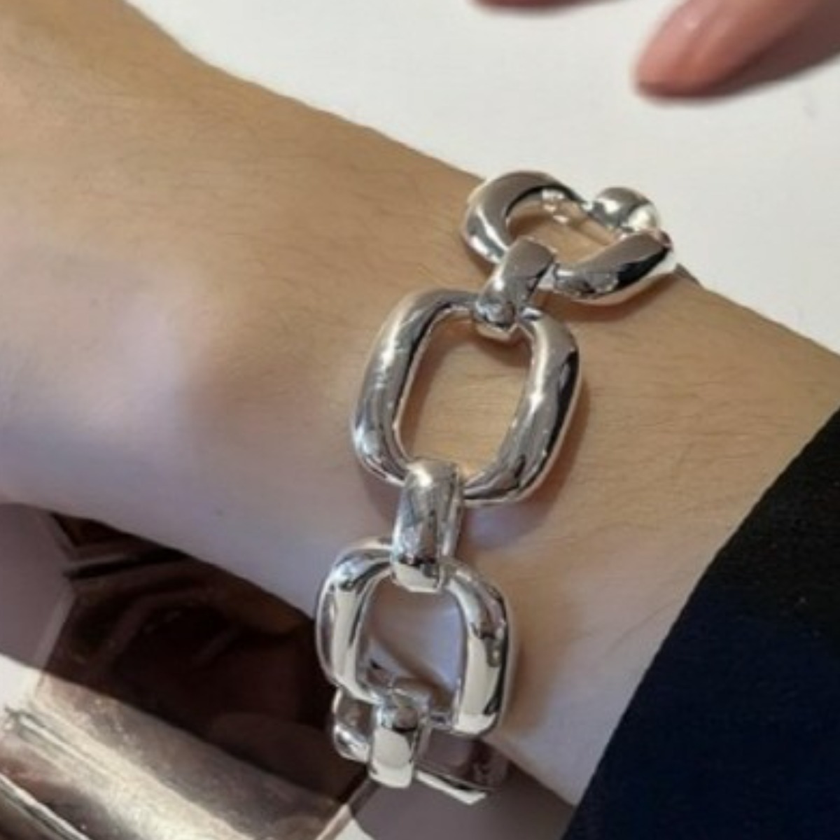 르미온 여성 패션 체인 팔찌 볼드 은 팔찌 실버925 13,000원