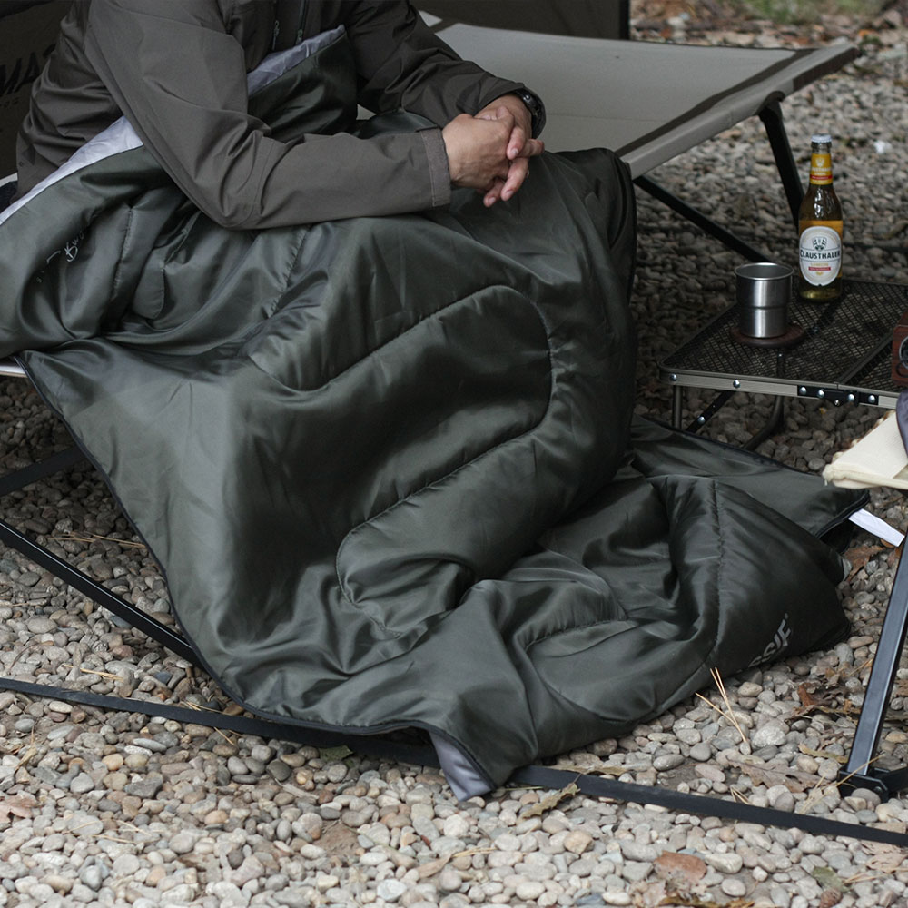 [빈슨메시프] 레아 플러스 기본 캠핑 침낭 사계절 백패킹 차박 경량 이불, 1개, 카키, 현재가 17,420원