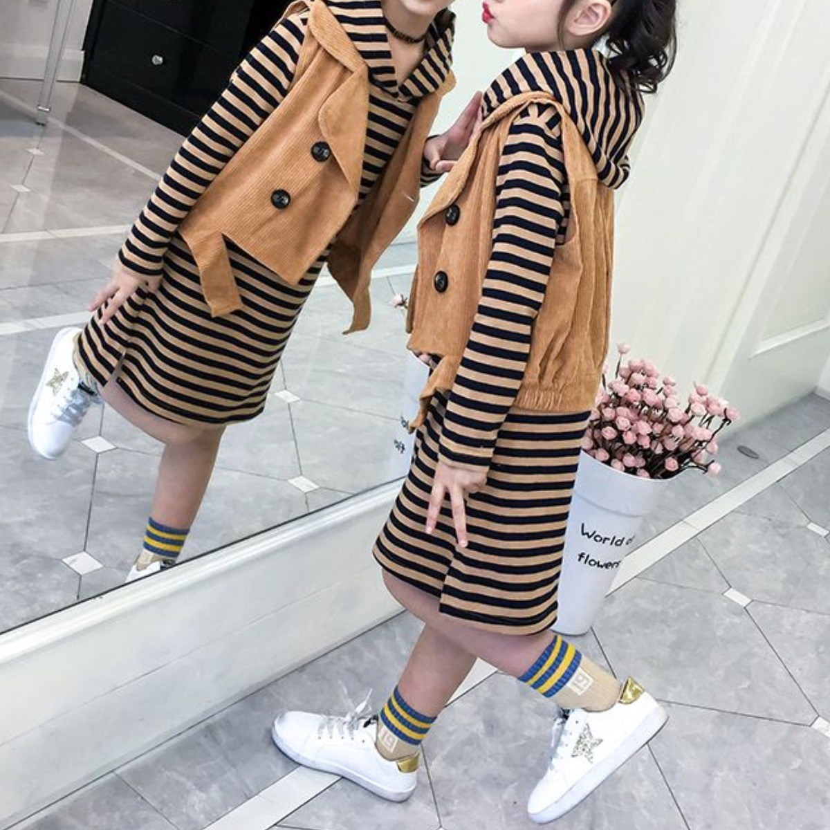 해피유통어린이 줄무늬 조끼 원피스 세트 패셔너블 캐주얼 룩14세 이상 XG03 34,550원