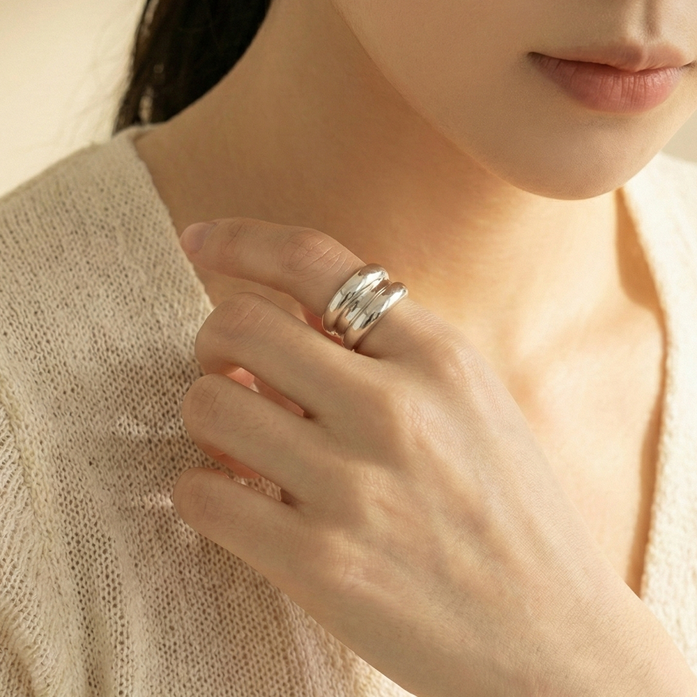 여성 볼륨 더블라인 오픈링 반지 8,900원