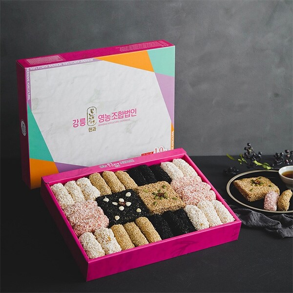 [강릉모래내한과] 강릉사천 모래내한과 찹쌀 강정 과즐 선물세트 (지함3호)2단 1kg 43,000원