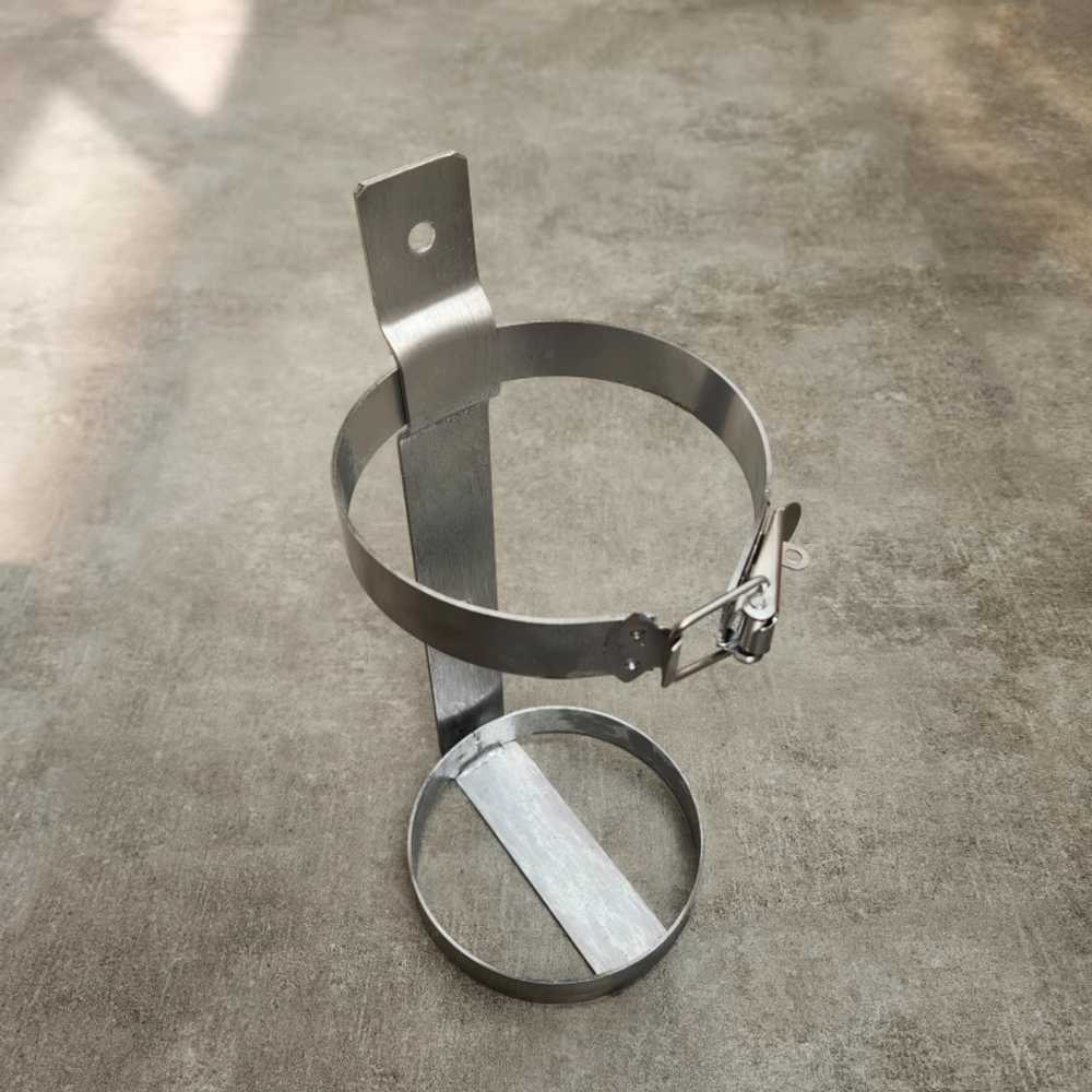 차량용소화기거치대 자동차 트렁크 스틸 보관함 고정 28,000원