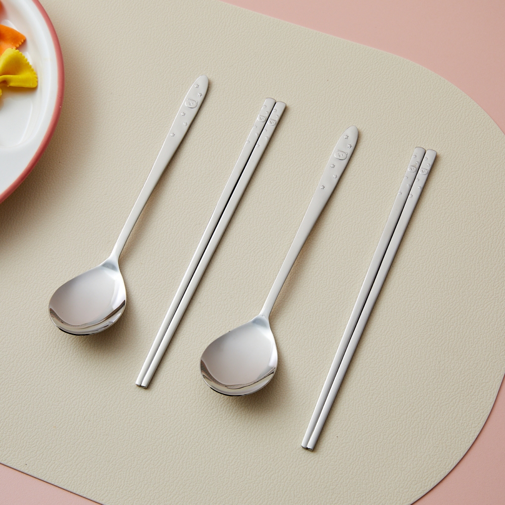 모던하우스 아동용 베어하트 수저 2벌 세트, 단일색상, 숟가락 2p + 젓가락 2p, 1세트, 현재가 7,920원