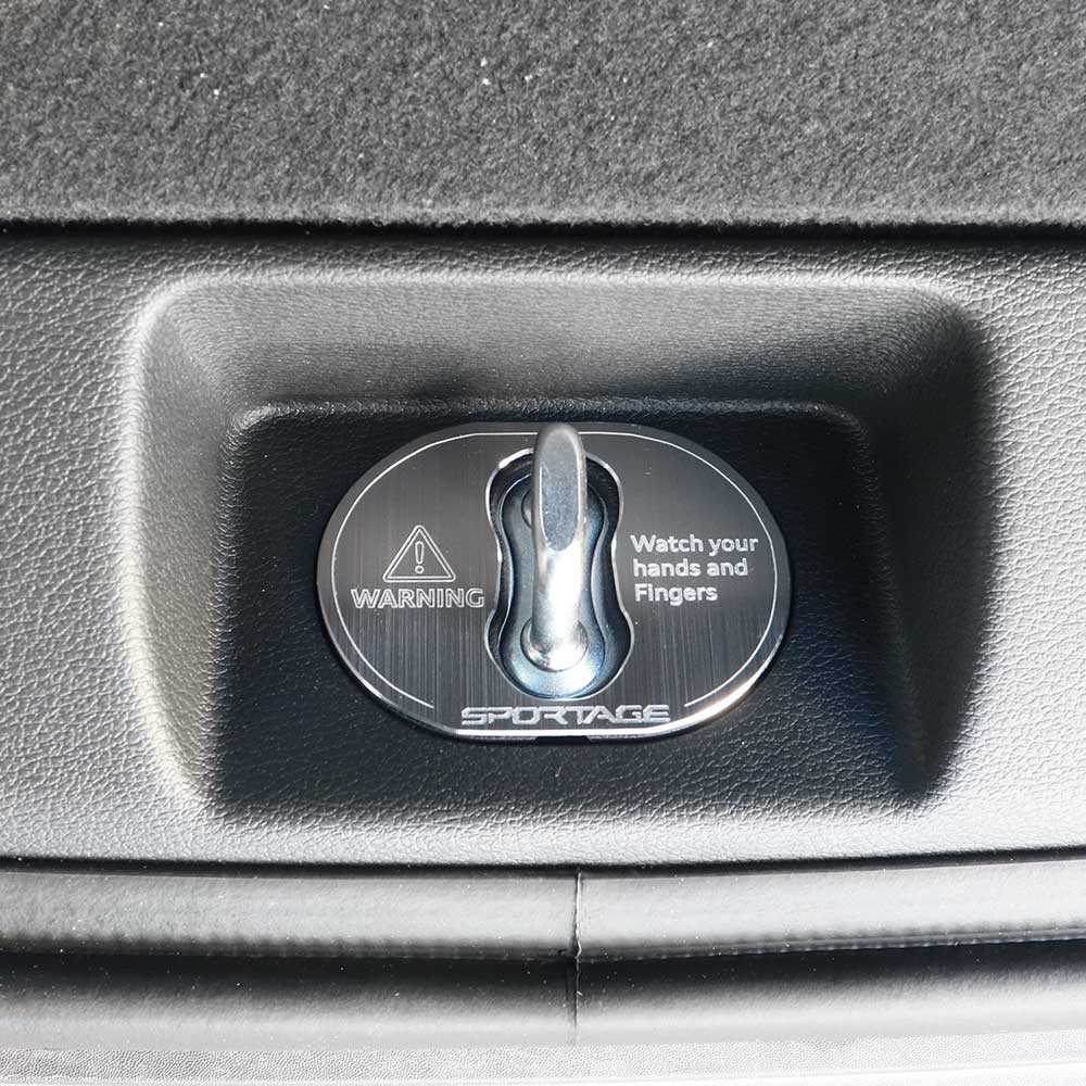 [비브랜드] 트렁크 도어 스트라이커 메탈 보호커버 체커 손잡이 몰딩 25Y 더뉴스포티지 호환가능 용품 11,000원