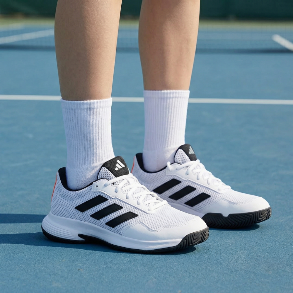 아디다스 GMSP 게임스펙 남성 여성 테니스화 올코트 스포츠 스쿼시 배드민턴 초보자 입문자 실내 운동화 화이트블랙 69,900원