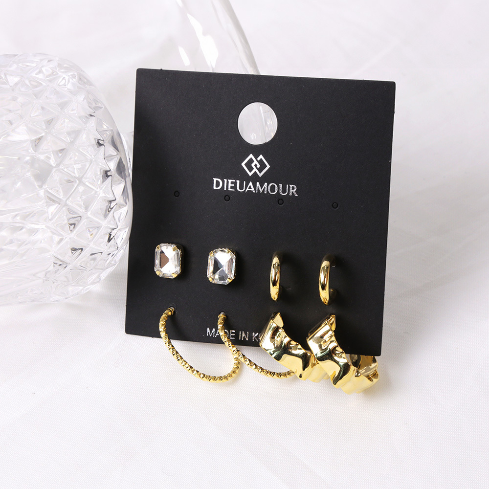 디유아모르 여성용 사각 큐빅 링 데일리 포인트 귀걸이 12p 세트 22,590원