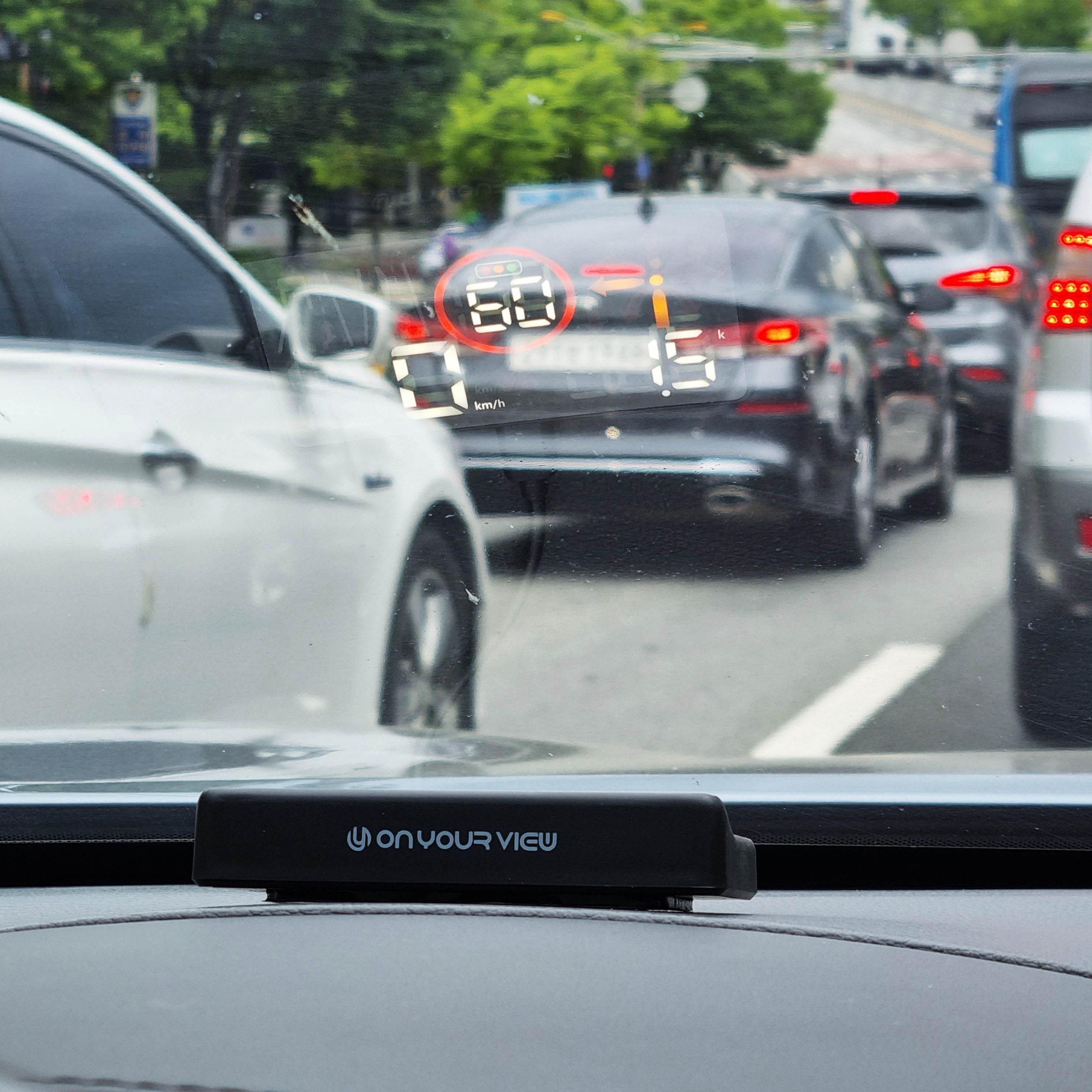 순정네비게이션 연동 헤드업디스플레이(HUD) 온유어뷰 CH2100 159,000원