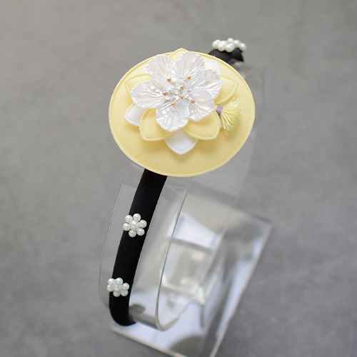 핸날 우리아이 한복 꽃장식 명절 배씨 머리띠 9,900원