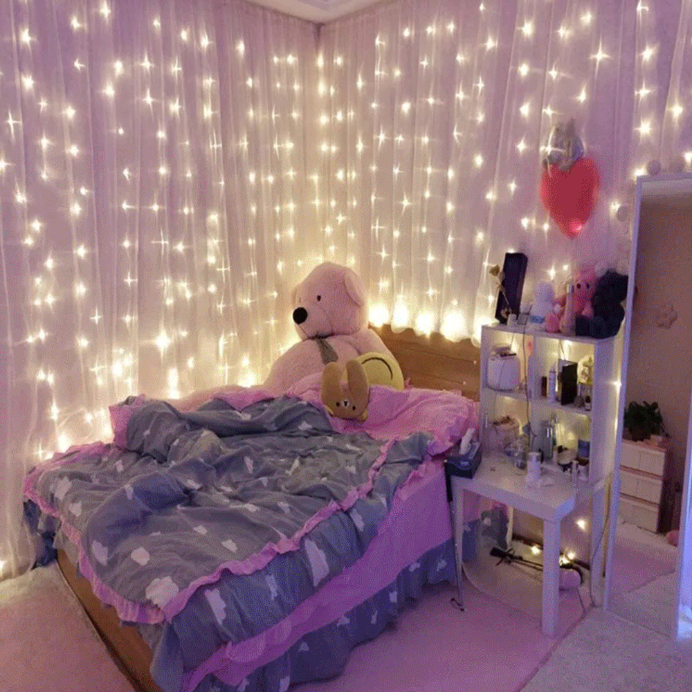 도매토피아 전원잭포함 연결가능투명선 LED 커튼 웜색 지니전구 400구 3x2m 36,890원