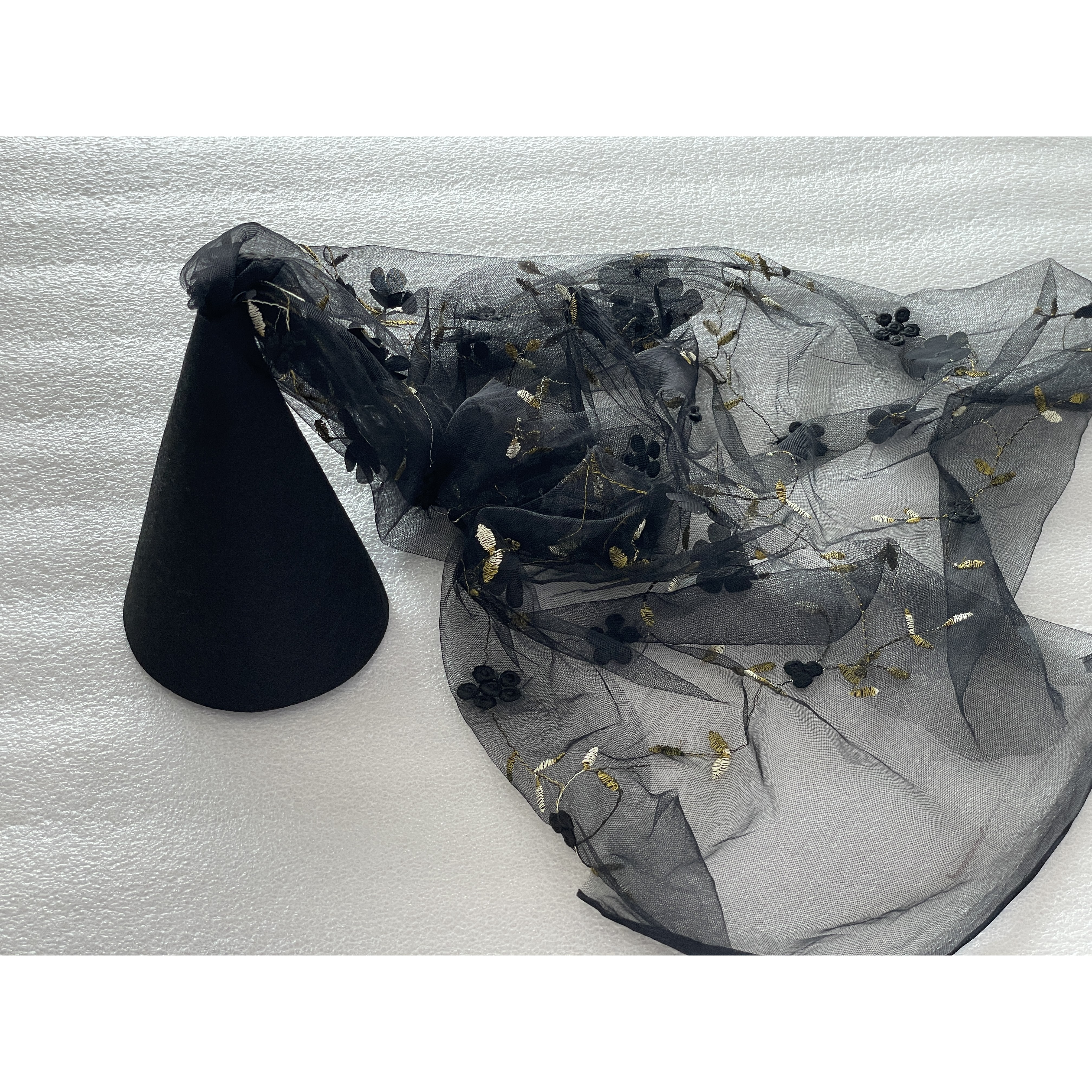 라라빈파티 생일 머리띠 축하 파티 꽃 베일 꼬깔 모자 면사포고깔 인생네컷용품 할로윈 마녀 요정 어린이집 소품 15,800원