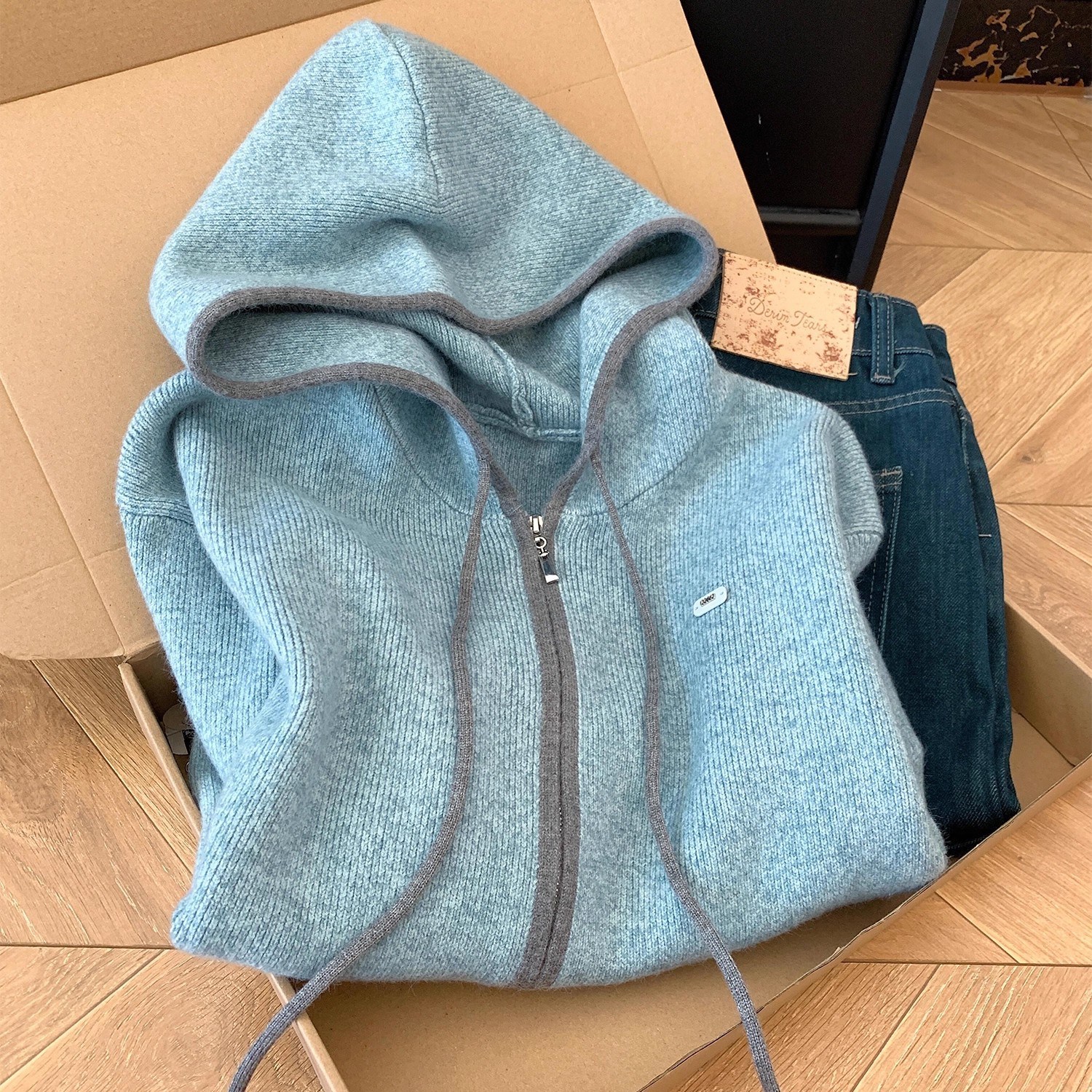 회색 이중 지퍼 후드 니트 가디건 여성 가을 겨울 신상품 루즈핏 부드러운 스웨터 31,380원