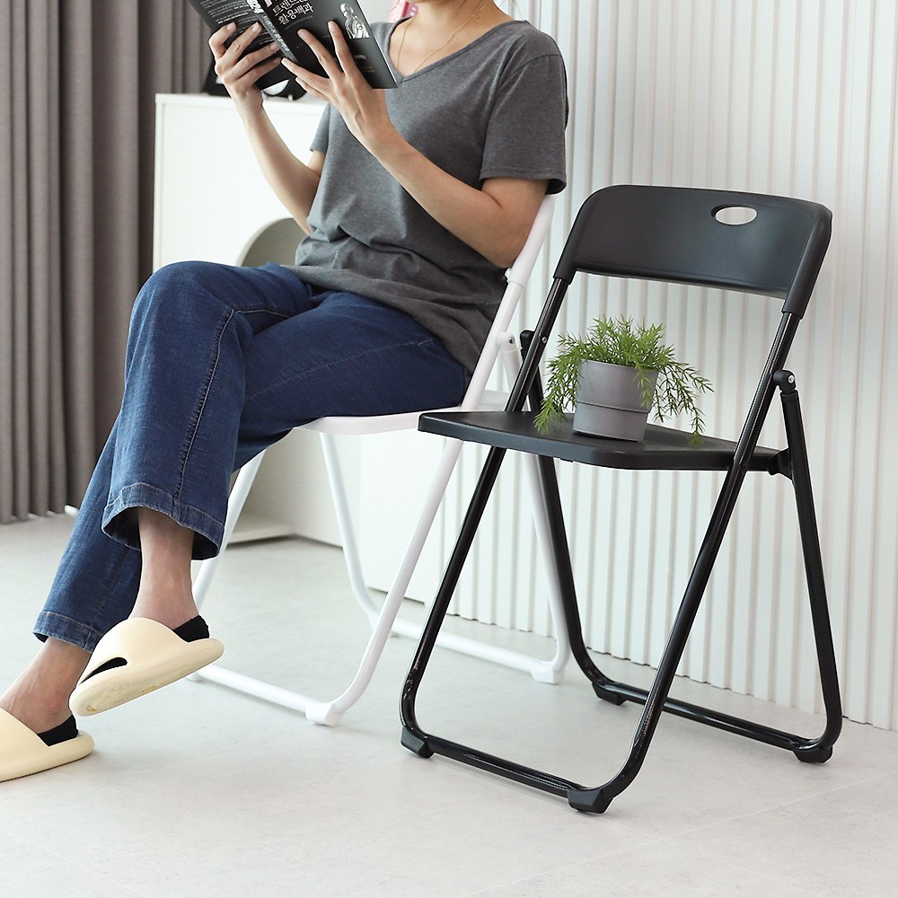 지엠퍼니처 인테리어 폴딩 체어 다용도 간이 보조 접이식 의자 10,800원