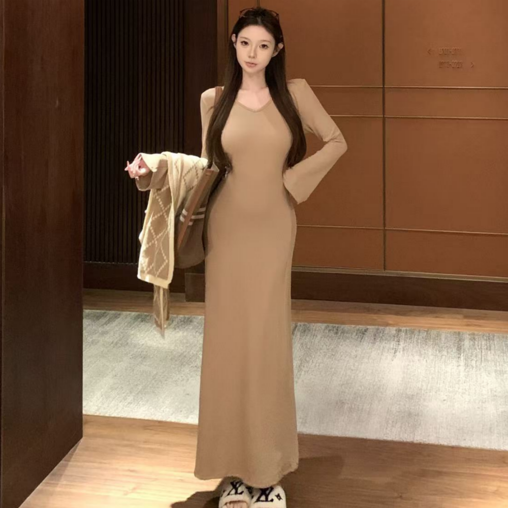 유니크코코 피치기모 미시룩 슬림핏 a라인 맥시 롱 원피스 op5826 34,200원