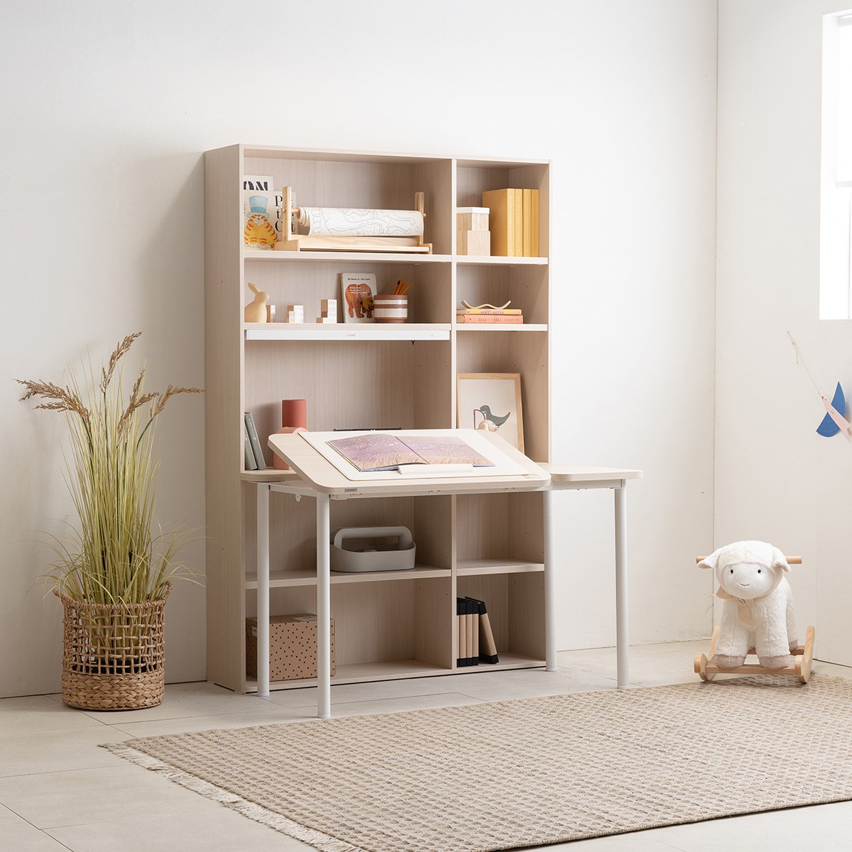 리바트 꼼므 주니어 각도조절 책상세트, 화이트 462,000원