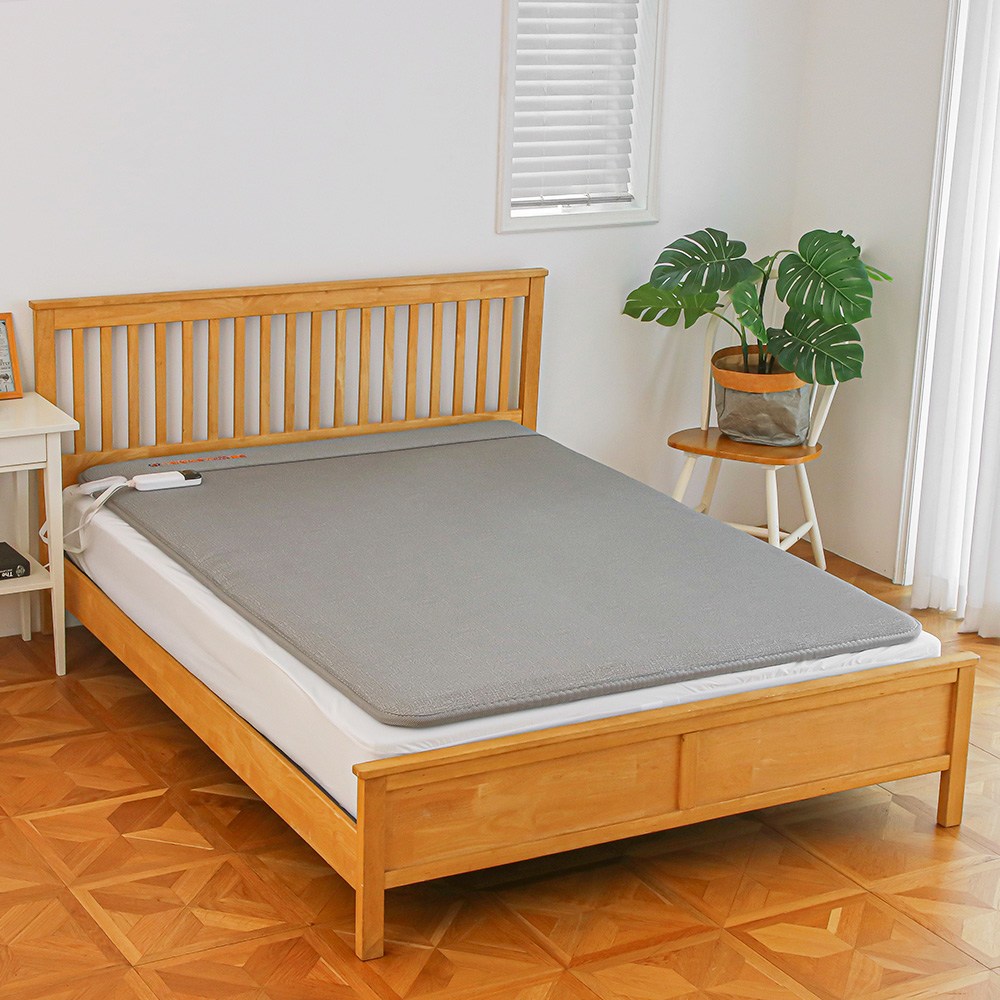 전자파없는 국내생산 한일의료기 그래핀 전기 매트 카본 탄소 매트 분리난방 더블 140x200cm 거실용 특대형 그레이 149,000원