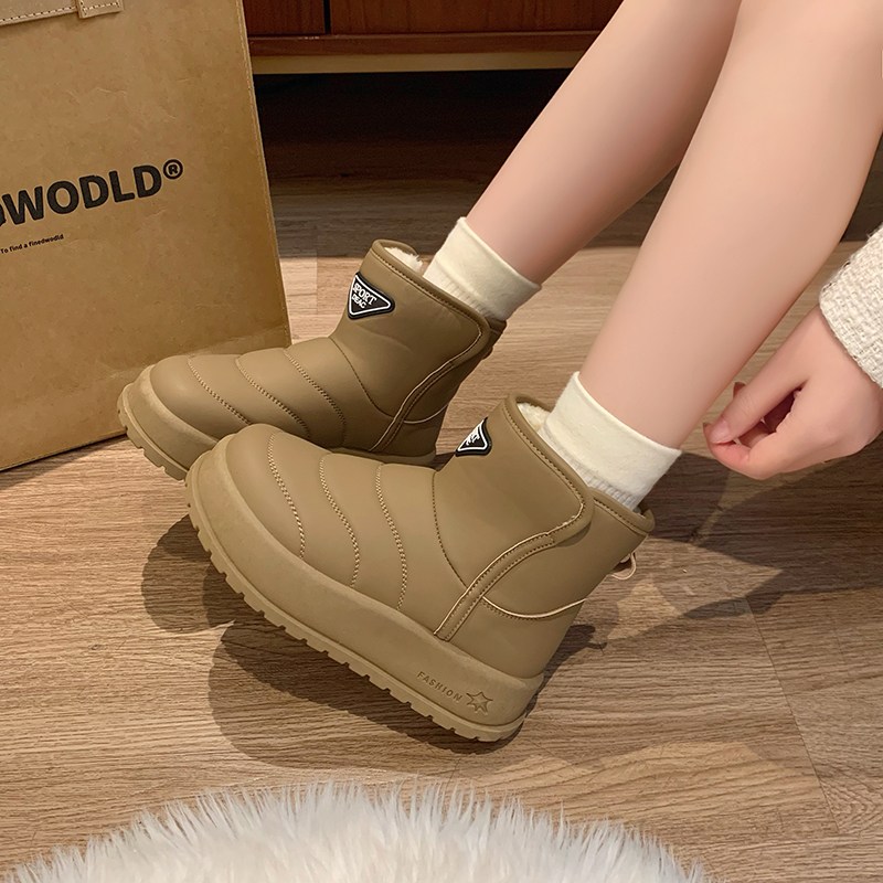 미노스토리 여성 겨울 방한 패딩 하이탑 숏부츠 22,700원