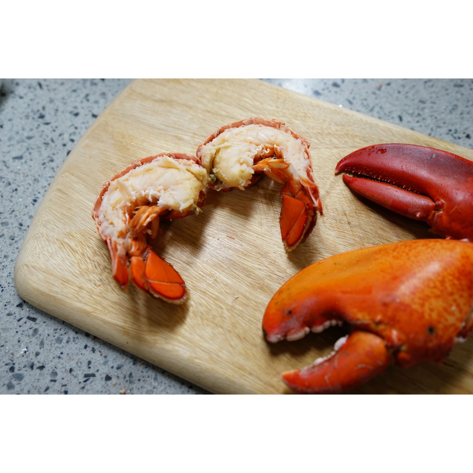 캐나다 직수입 자숙 랍스터 2마리 1000g 마리당 450-550g 냉동 랍스타 39,500원