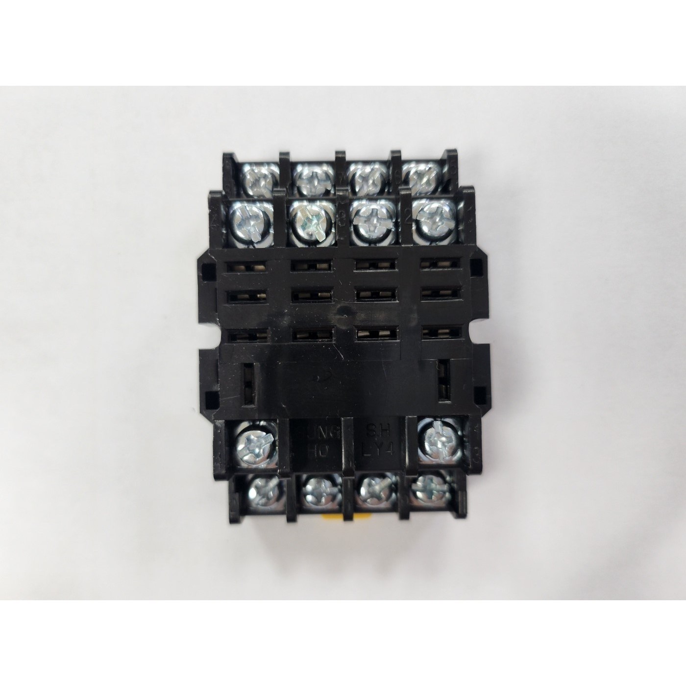 LY4릴레이소켓 성호제어기기 SH-RS-LY4 릴레이14핀 국산 2,380원