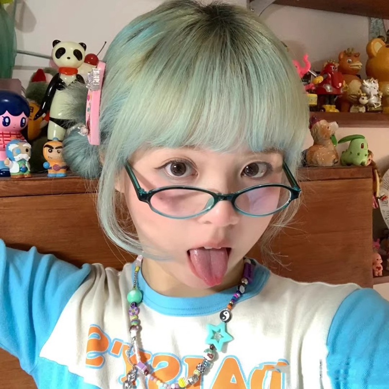 긱시크 너드 y2k 레트로 뿔테 안경 블루라이트 차단 오벌형 안경테 10,100원