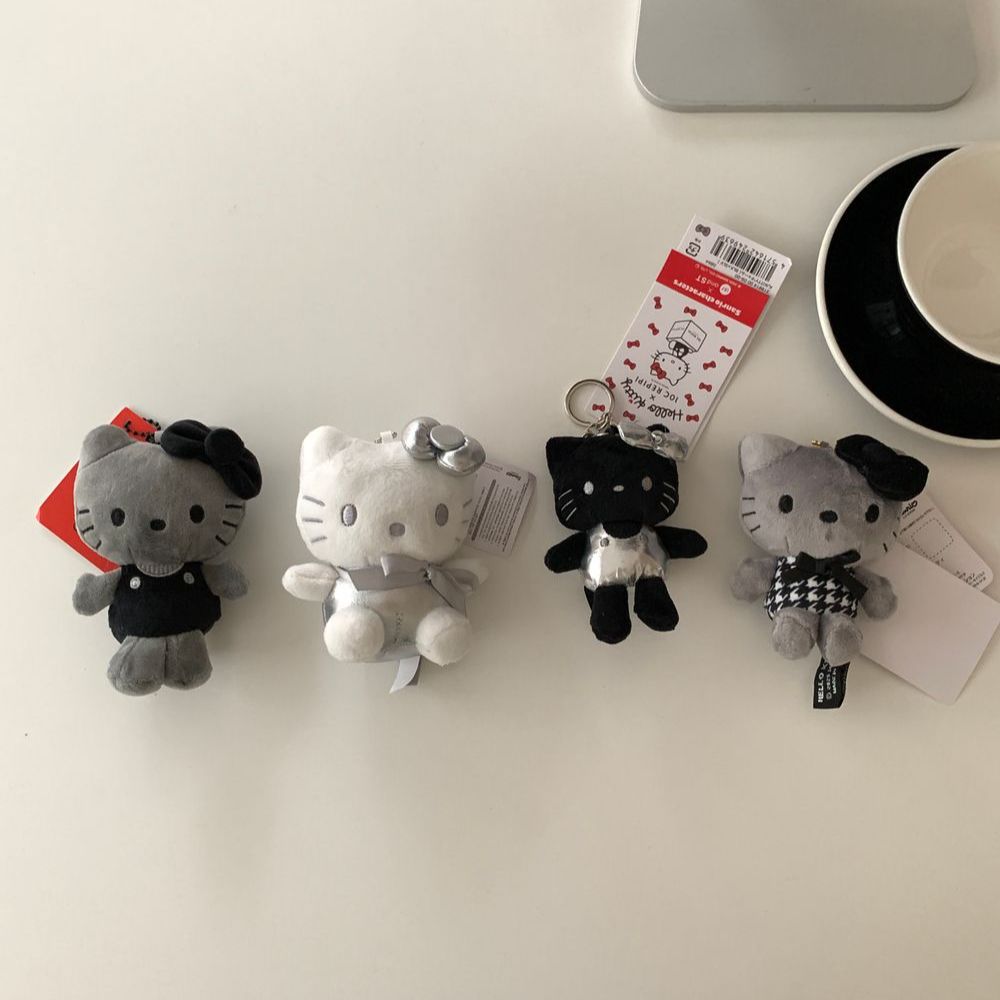 [4종] 블랙키티 키링 실버키티 인형키링 모던키티 캐릭터굿즈 가방키링 백참 백꾸 17,000원
