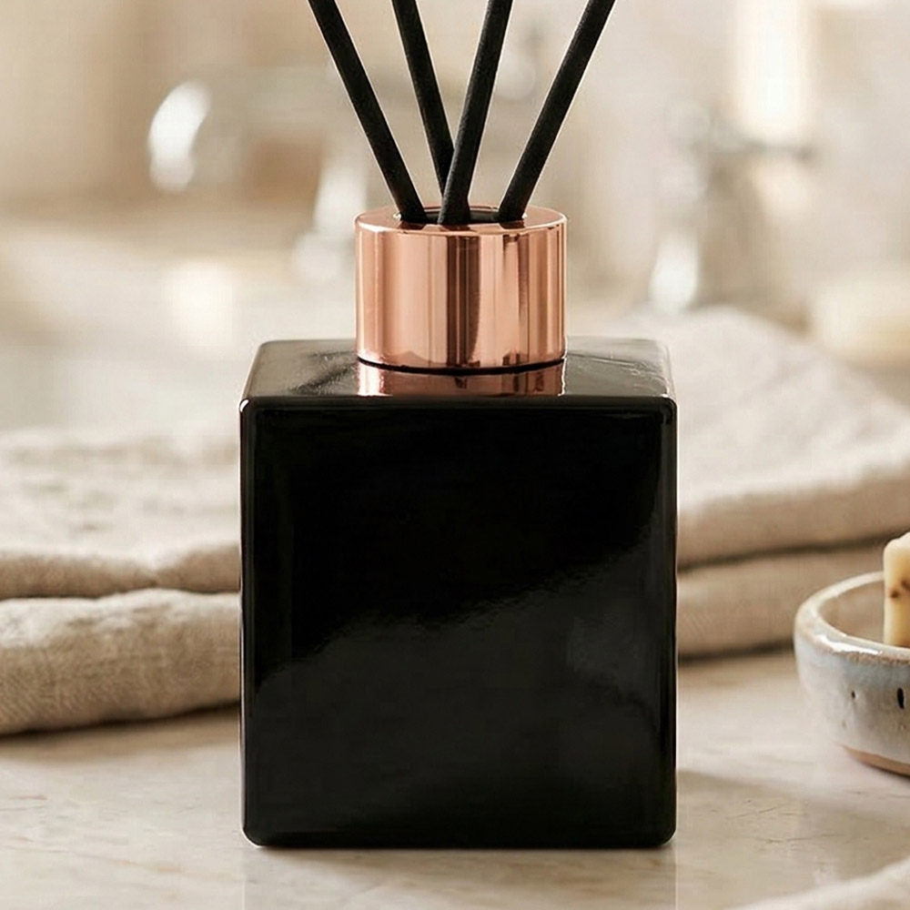 큐브 사각 유광 블랙 100ml 공병 유리병 디퓨저용기 DIY 1,100원