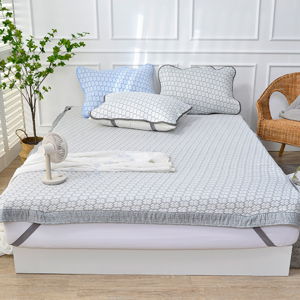 수젠하우스 트리플 냉감 듀라론 여름 밴딩형 패드 카페트 82,830원