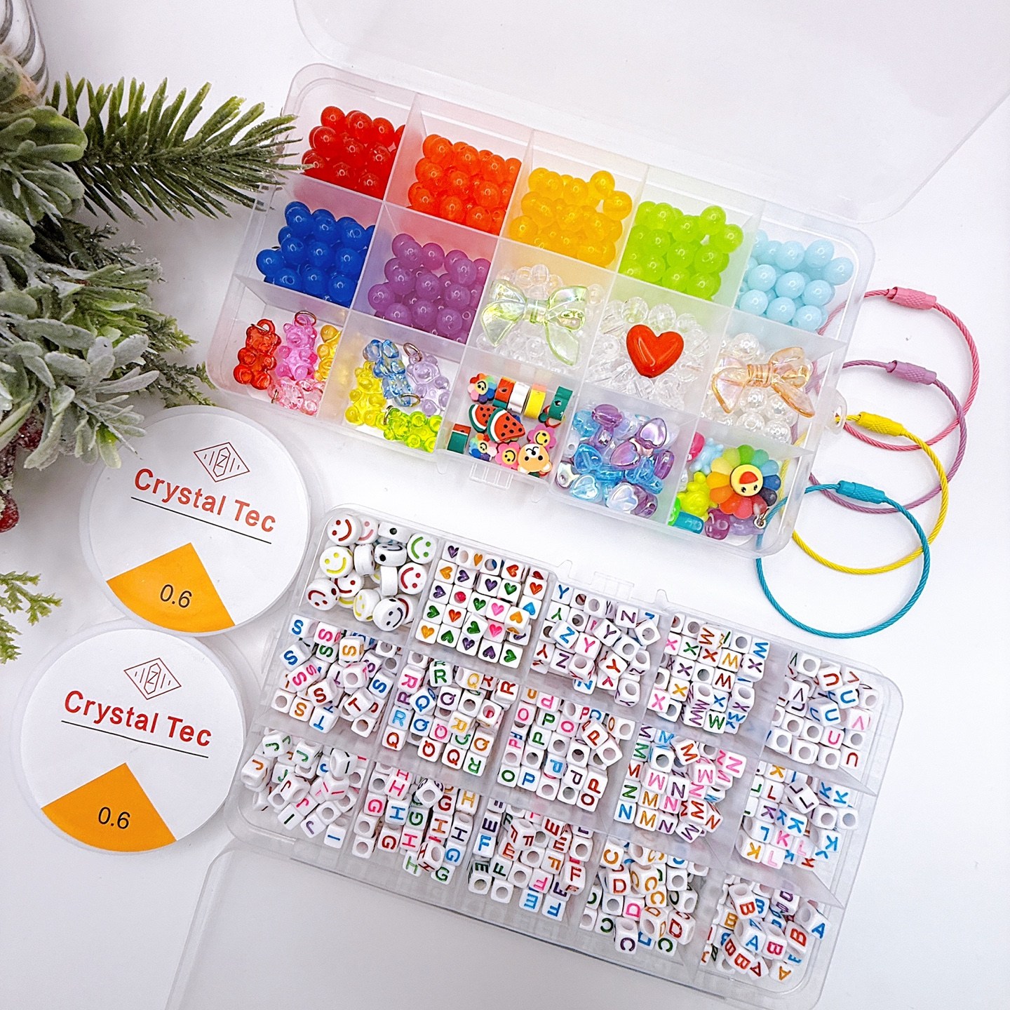 호호홈 대용량알파벳+컬러비즈셋트 15칸*2개+와이어키링 한셋트 팔찌 키링 핸드폰줄 만들기 비즈 공예 27,800원