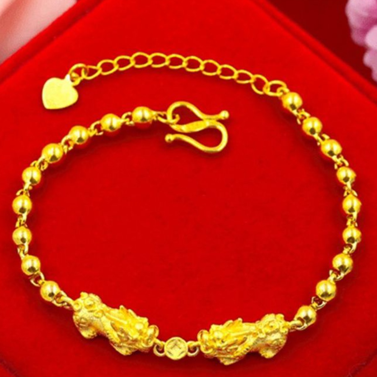 재물복 받는 비휴 구슬 금장 팔찌 19,900원