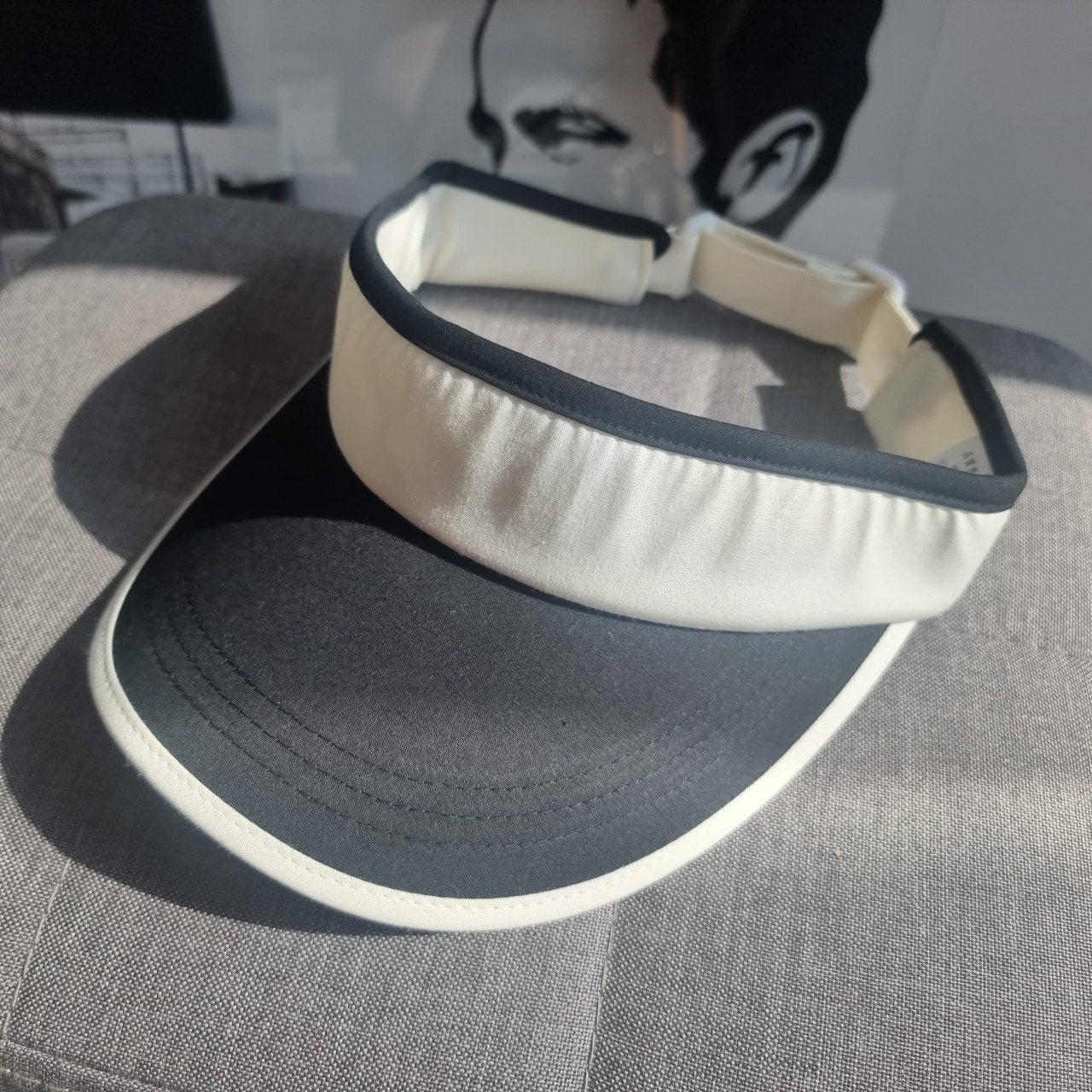 모던 클래식 썬바이저 햇빛가리개 골프모자 배색 썬캡 신혼 여행 커플 모자 3컬러 39,900원