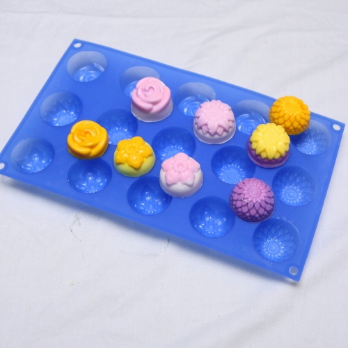 수플레이스 실리콘꽃모음15구(30g) 5,000원