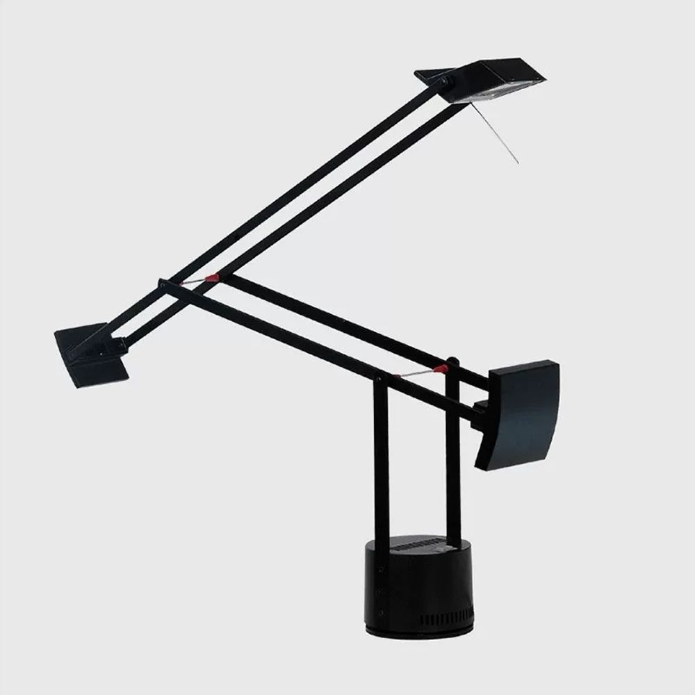 아르떼미데 티지오 35 Tizio 블랙, A. 푸시 버튼 스위치 226,900원