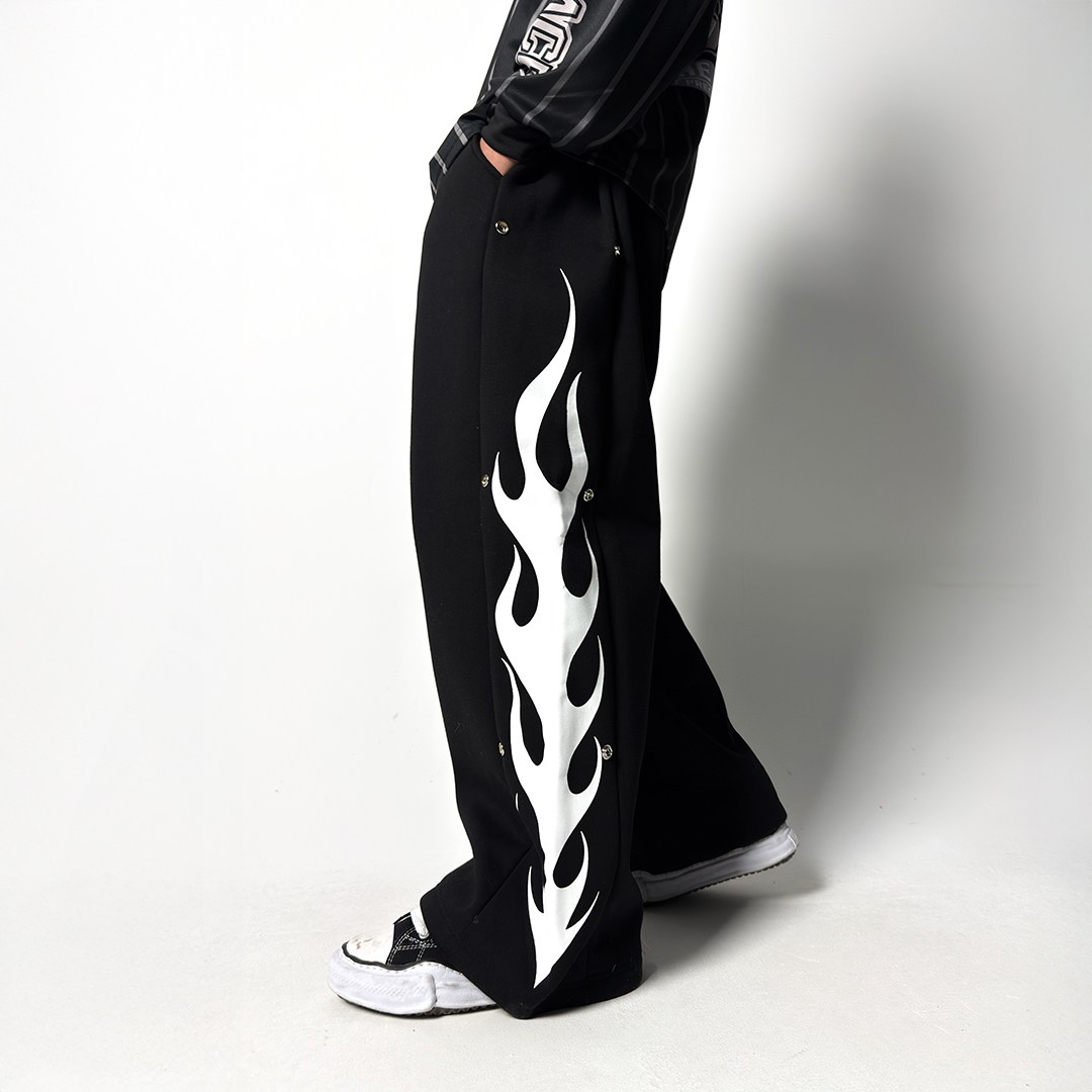 남자 빅사이즈 사이드스냅 불꽃 팬츠 와이드 조거 스트링 오버핏 밴딩 큰옷 기모 도프룸 72,490원