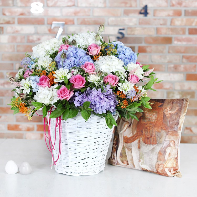 99플라워 (당일수령) 넌감동이야 대형 수국바구니 [ST-A1808] - 전국꽃배달서비스 꽃바구니 당일배송 생화 꽃선물 생신 생일 축하 기념일 장미 145,500원