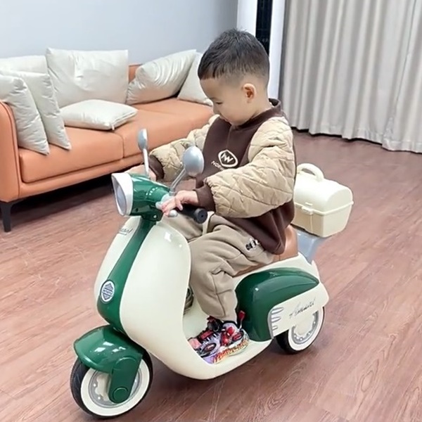 아마니 유아전동오토바이 유아스쿠터 국내인증 국내발송 145,000원