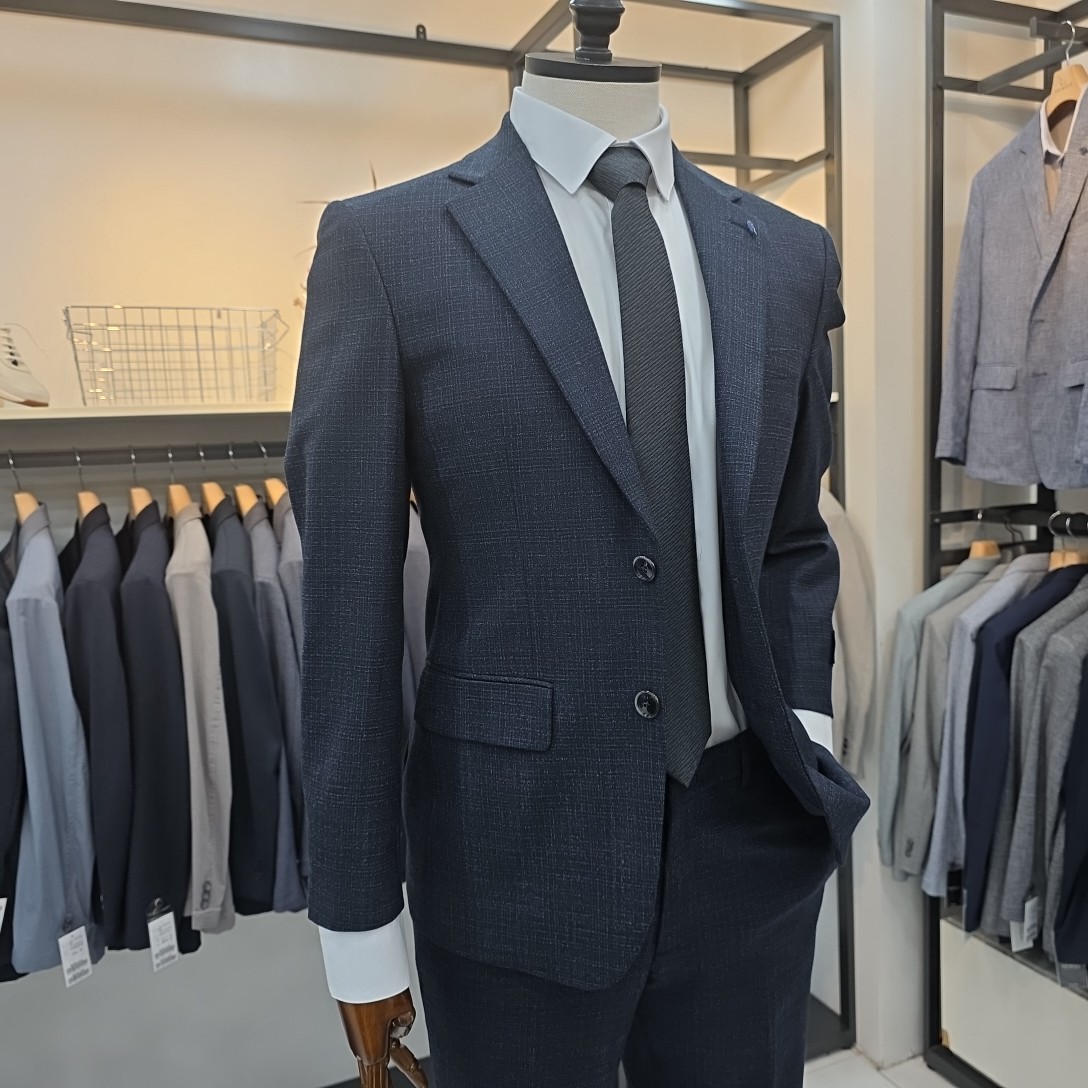 세정트레몰로 가을 겨울 네이비 체크정장셋트 TGNGAUW33A12656 149,000원