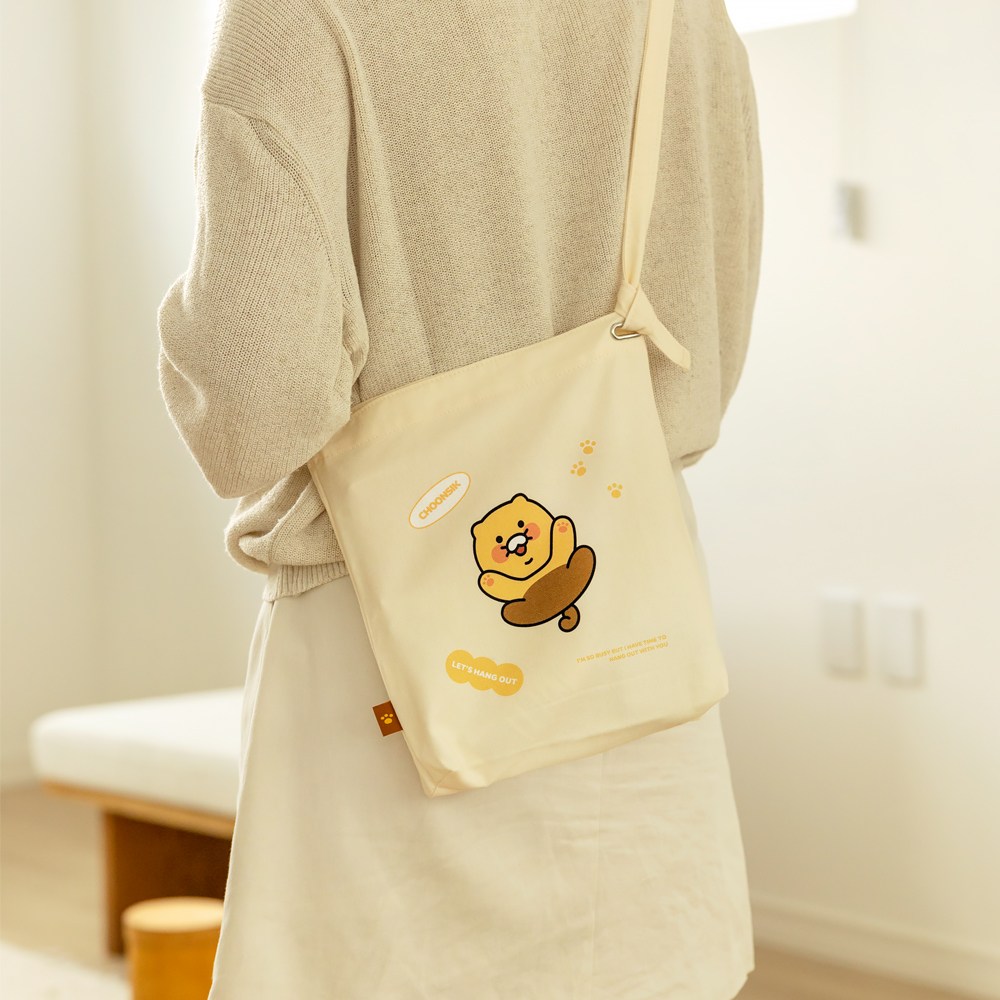 [춘식이 미니 숄더백] 크로스백 미니백 숄더백 미니숄더백 크로스에코백 대학생숄더백 여자숄더백 캔버스숄더백 패브릭쇼퍼백 가벼운숄더백 남녀공용에코백 숄더에코백 여행용숄더백 천숄더백 9,800원