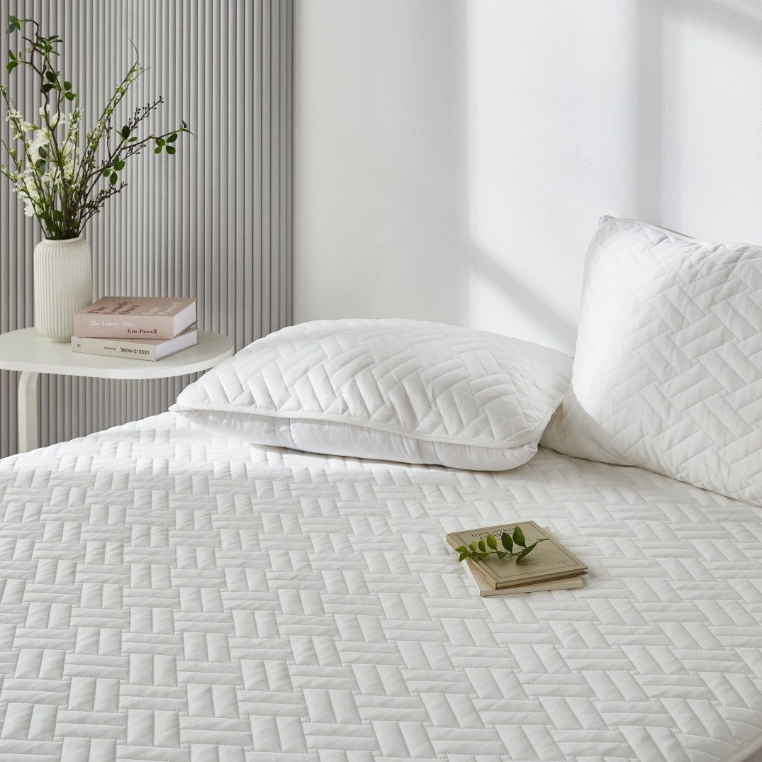 [오늘출발] 휴비스 듀라론 100% 여름 쿨매트 국산냉감패드 격자 화이트 65,900원