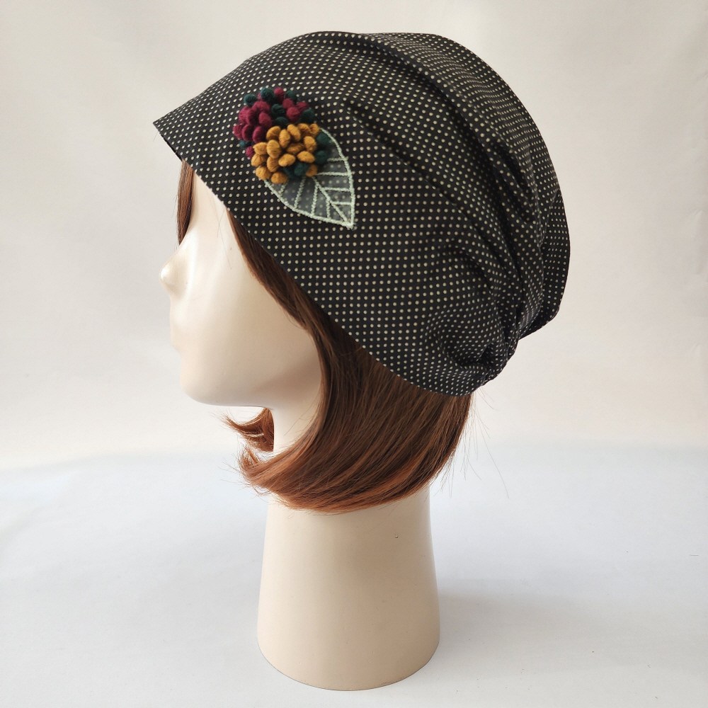 강록이네 착용감좋은 면여성두건 핀도트 조리 헤어 뒷밴딩 사계절용 18,400원