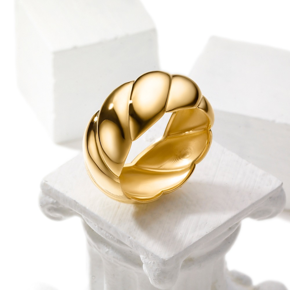 펠리체골드 18K 크루아상 반지 (L) (+선물포장) 데일리 꼬임 기념일 여성 커플반지 볼드 우정반지 커플링 선물 금 골드 863,410원
